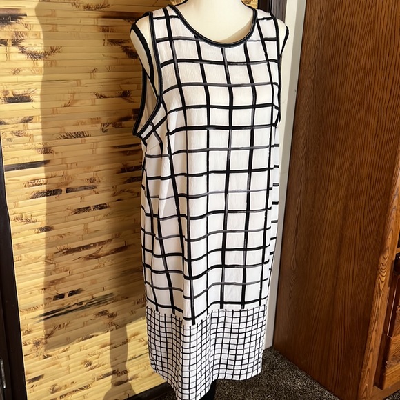 Mud pie dress - Picture 3 of 6